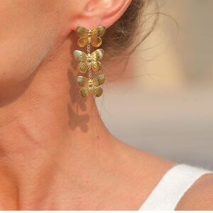 New Cascade Butterfly Gold Dangle Earrings | NWOT